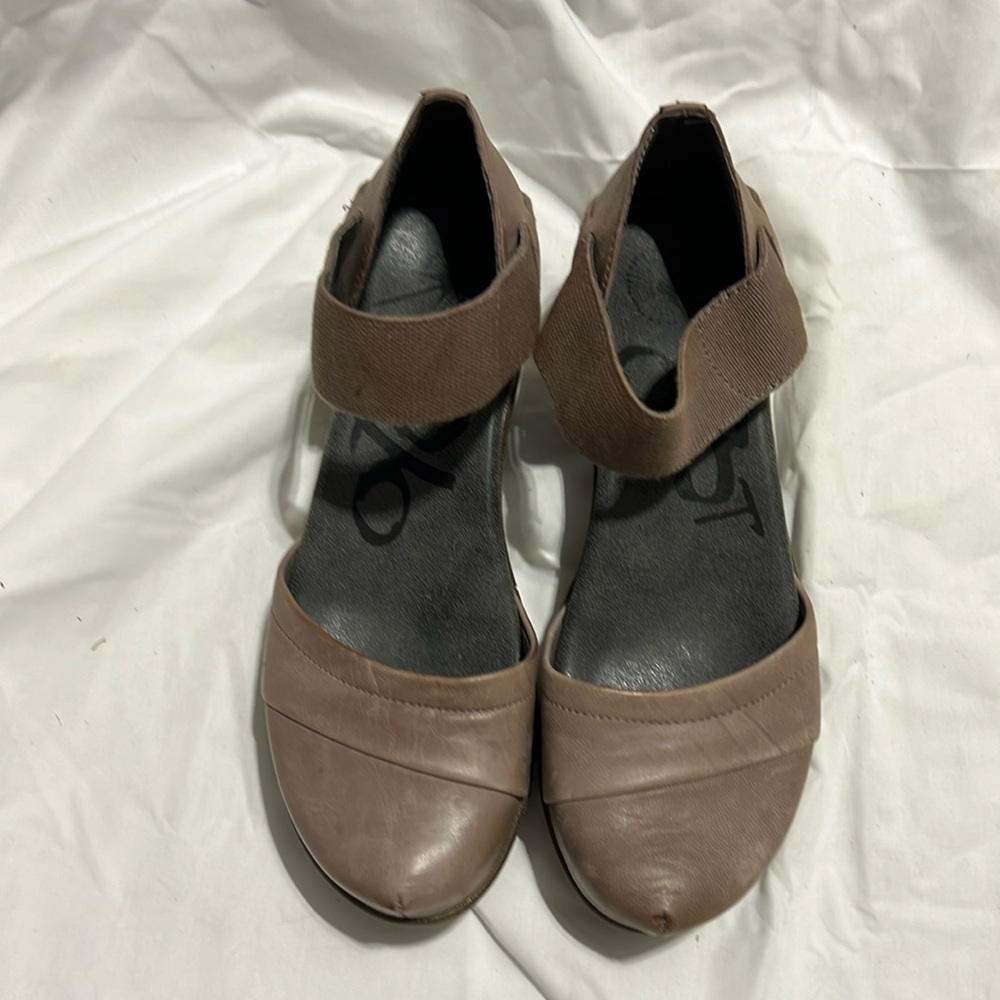 OTBT wedge/clog sandals